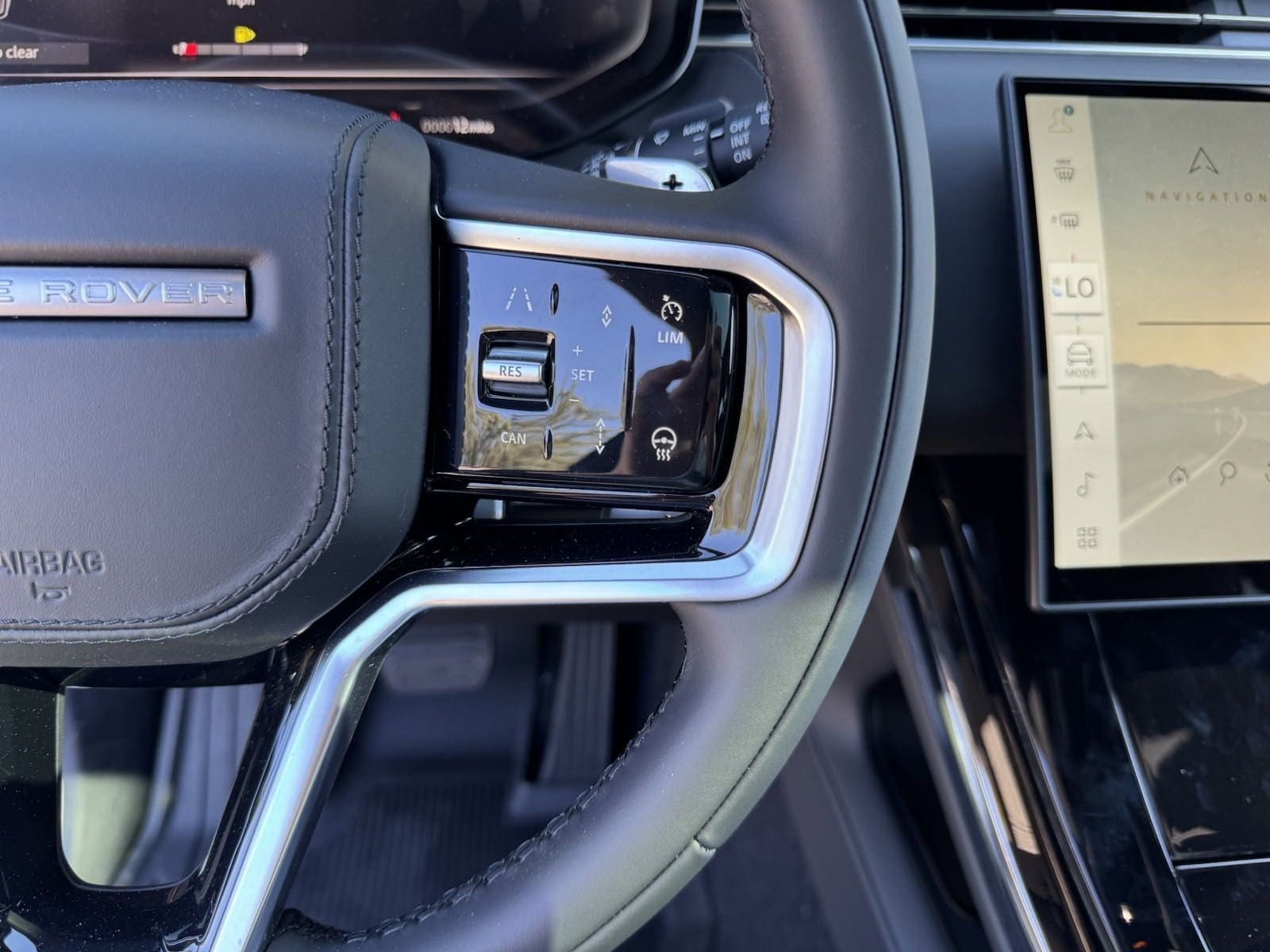 2025 Land Rover Range Rover Sport SE - Photo 19