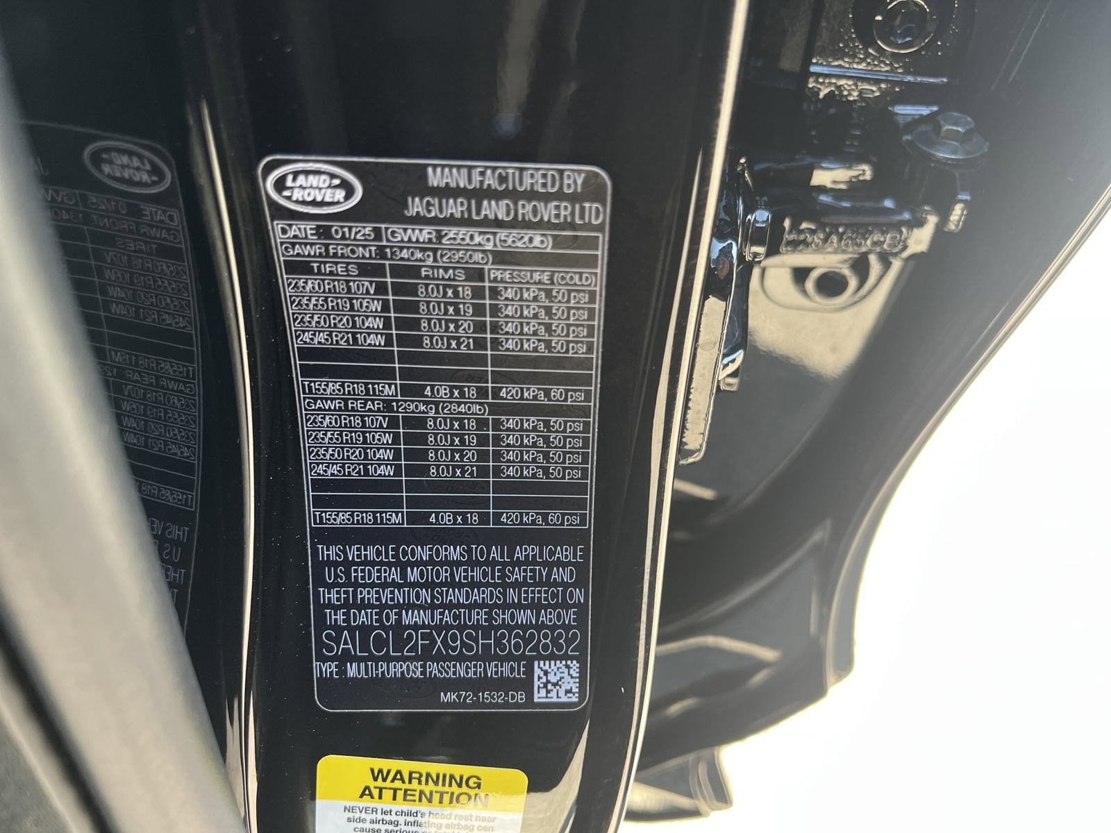 2025 Land Rover Discovery Sport Dynamic SE - Photo 27