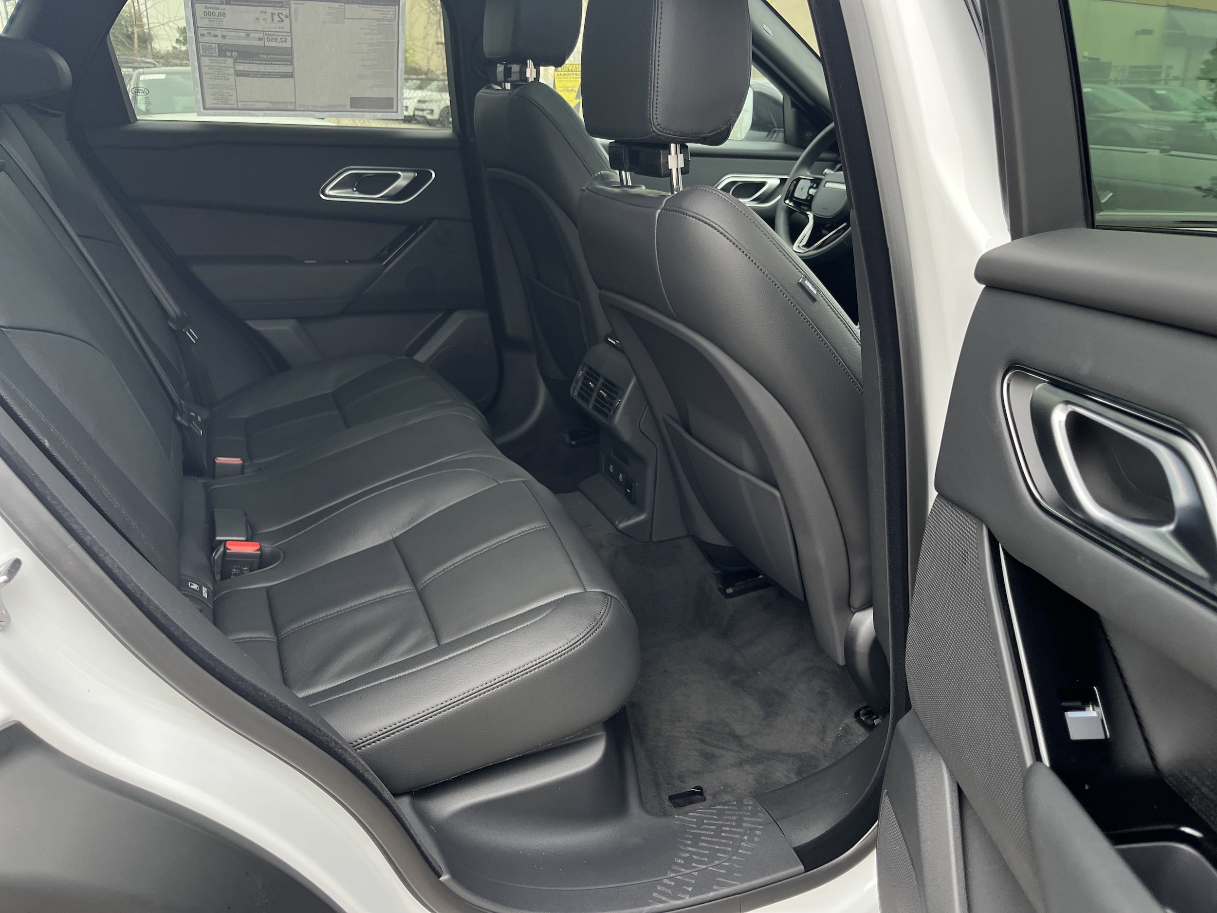 2026 Land Rover Range Rover Velar Dynamic SE - Photo 28