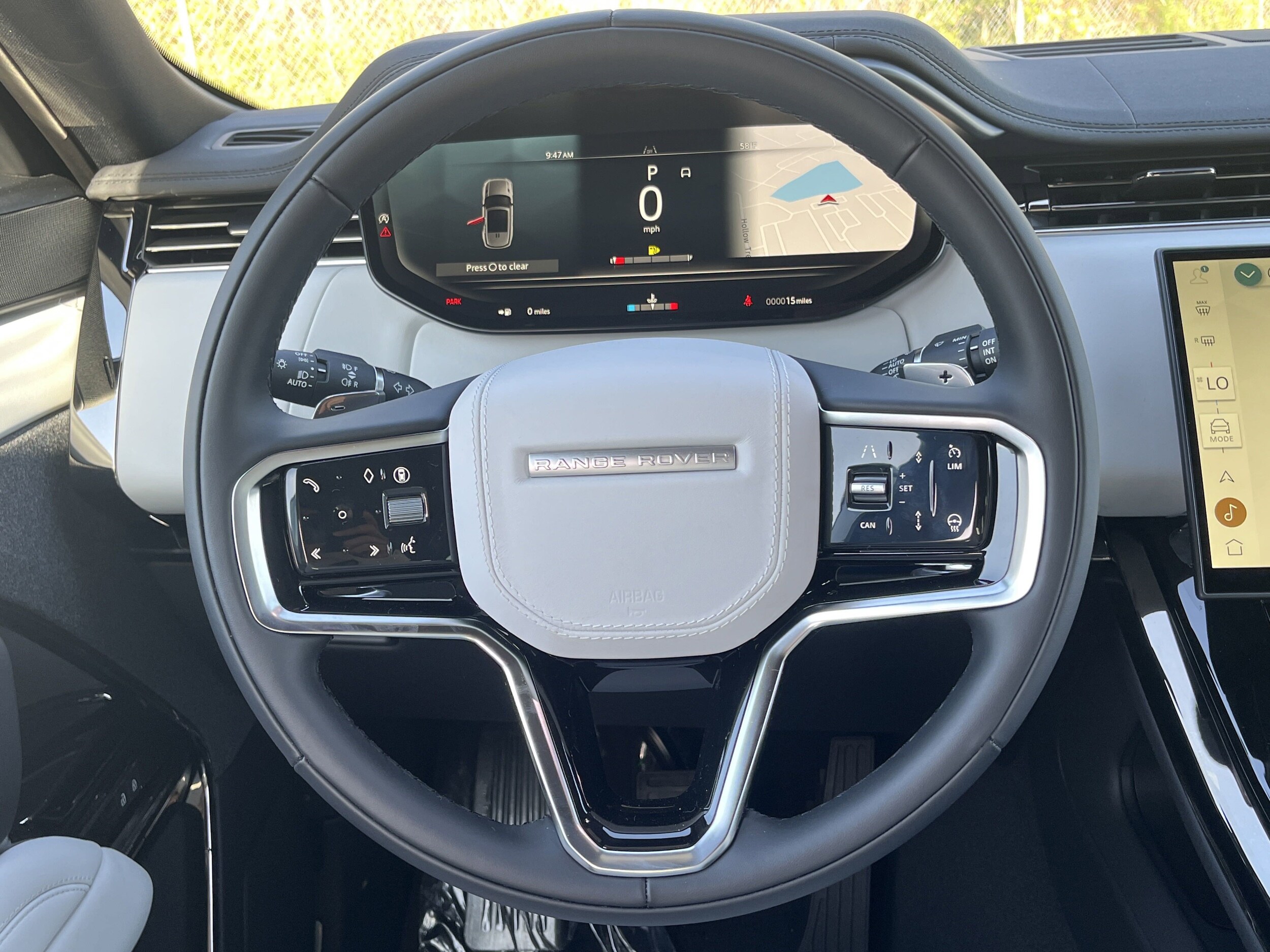 2025 Land Rover Range Rover Sport SE - Photo 16
