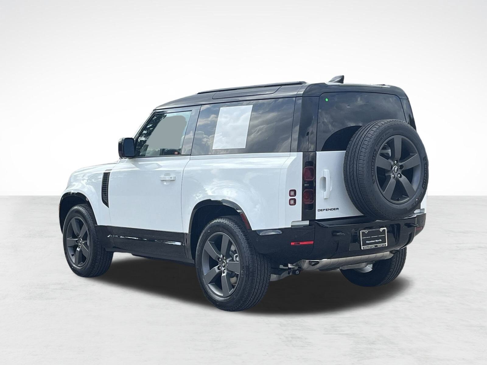 2025 Land Rover Defender X-Dynamic SE - Photo 10