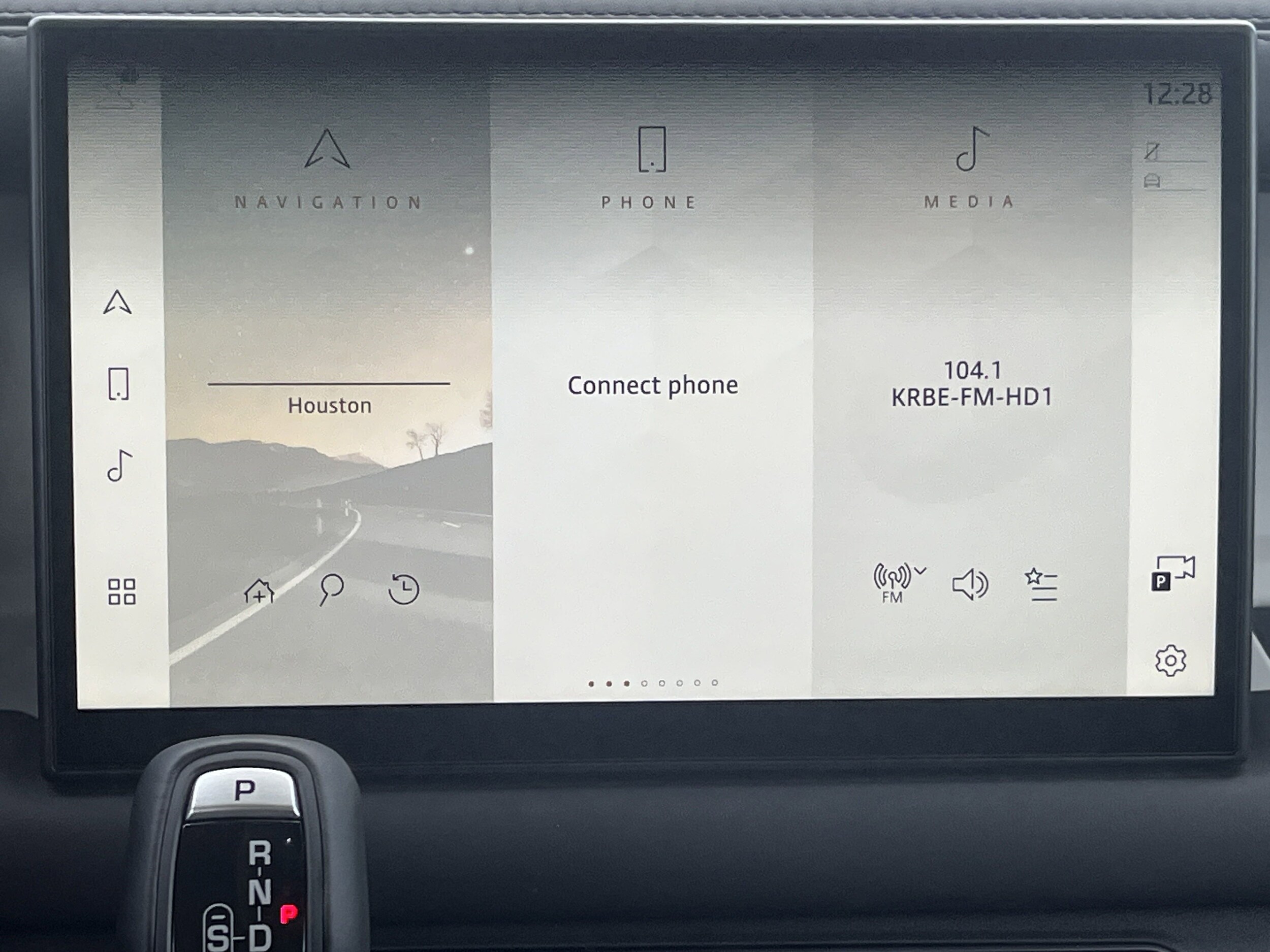 2025 Land Rover Defender S - Photo 20