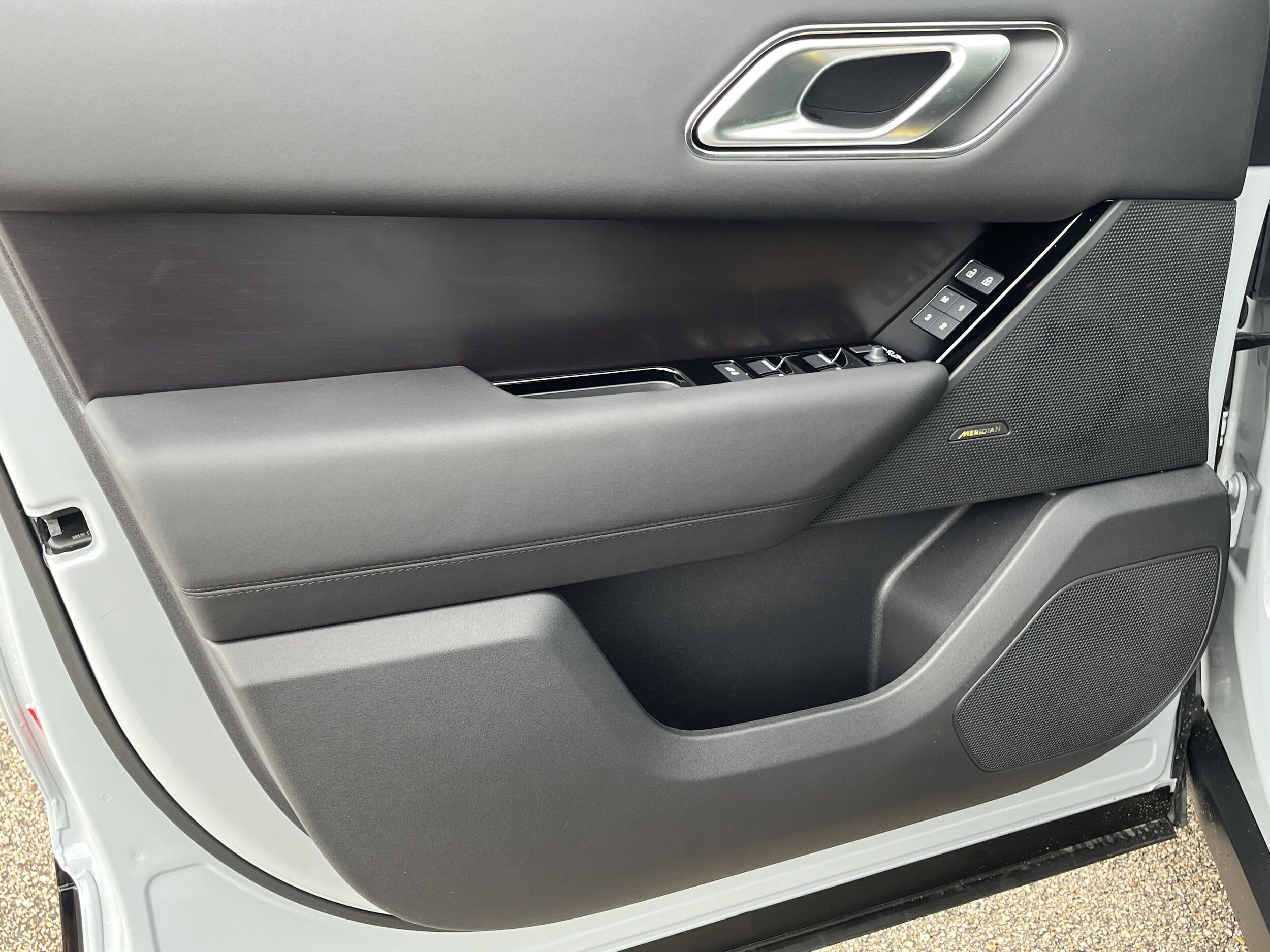 2026 Land Rover Range Rover Velar Dynamic SE - Photo 13