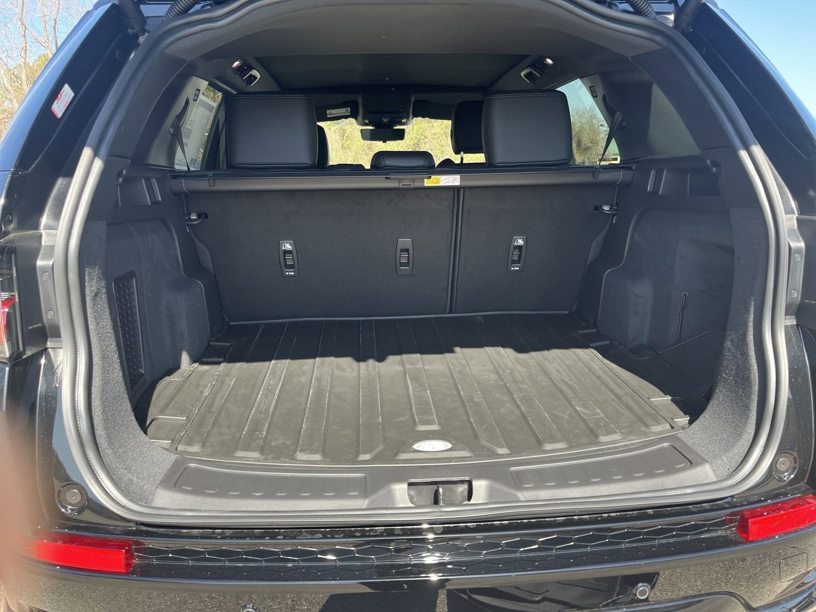 2025 Land Rover Discovery Sport Dynamic SE - Photo 26