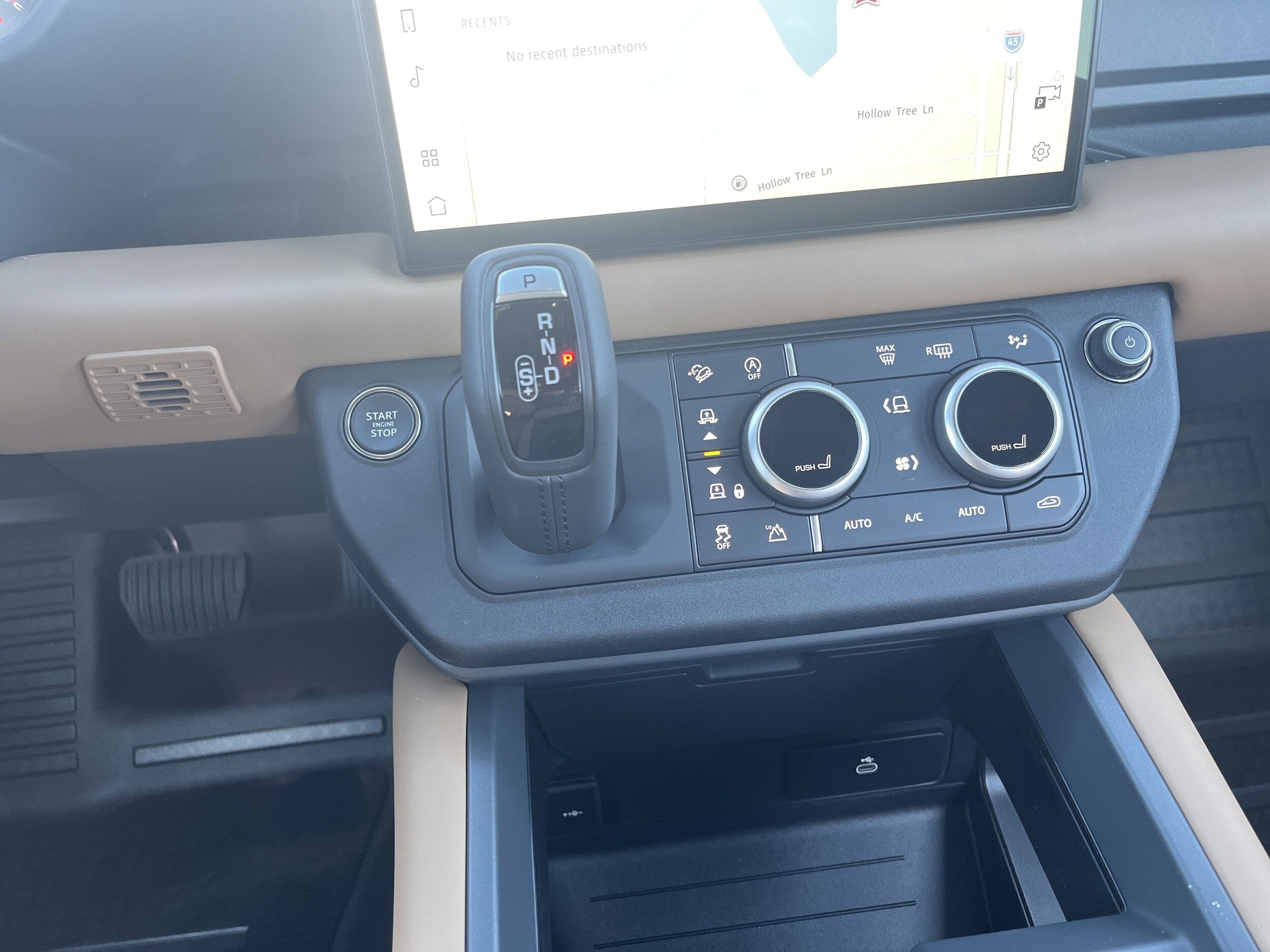 2025 Land Rover Defender S - Photo 24