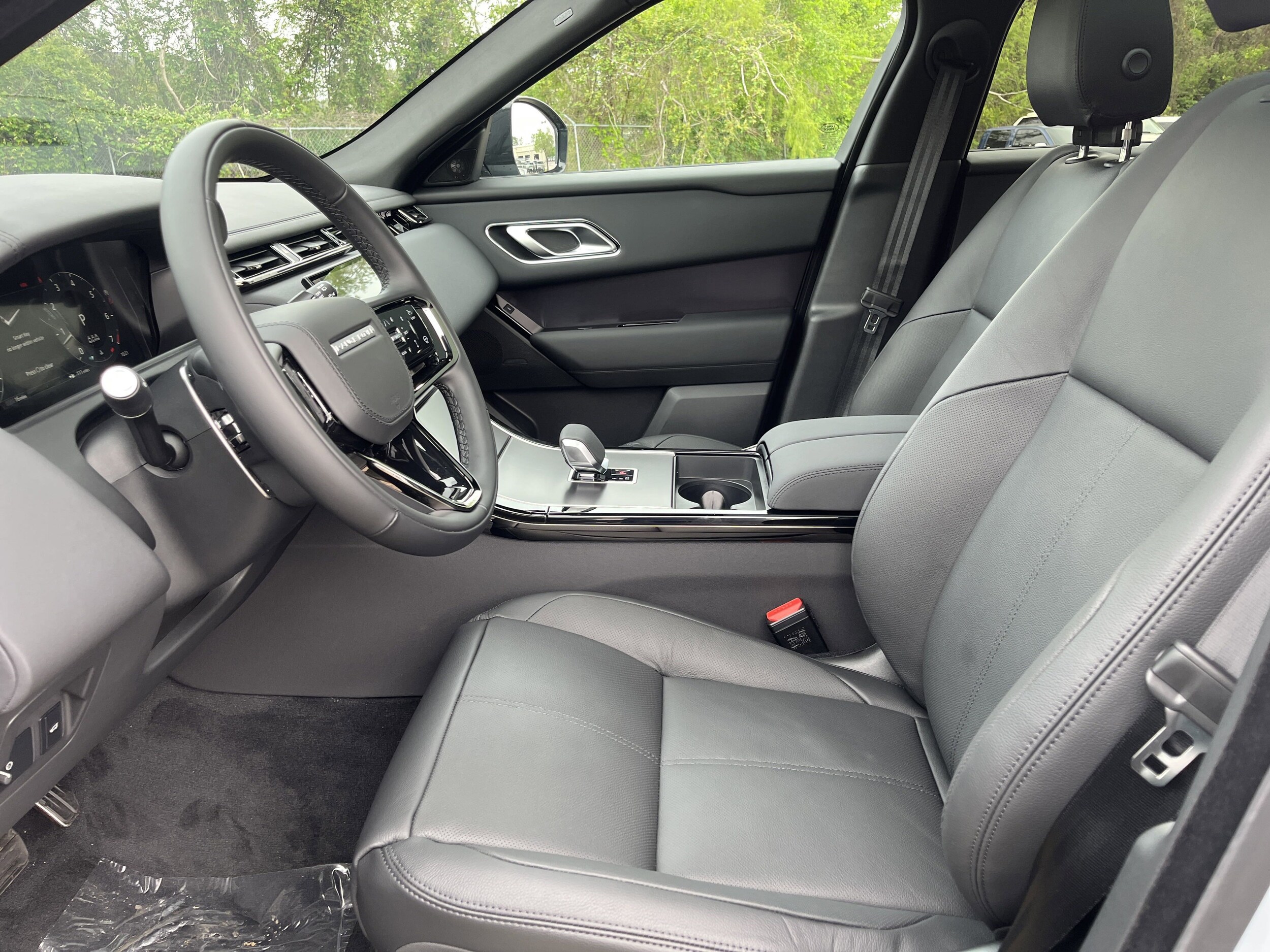 2026 Land Rover Range Rover Velar Dynamic SE - Photo 15
