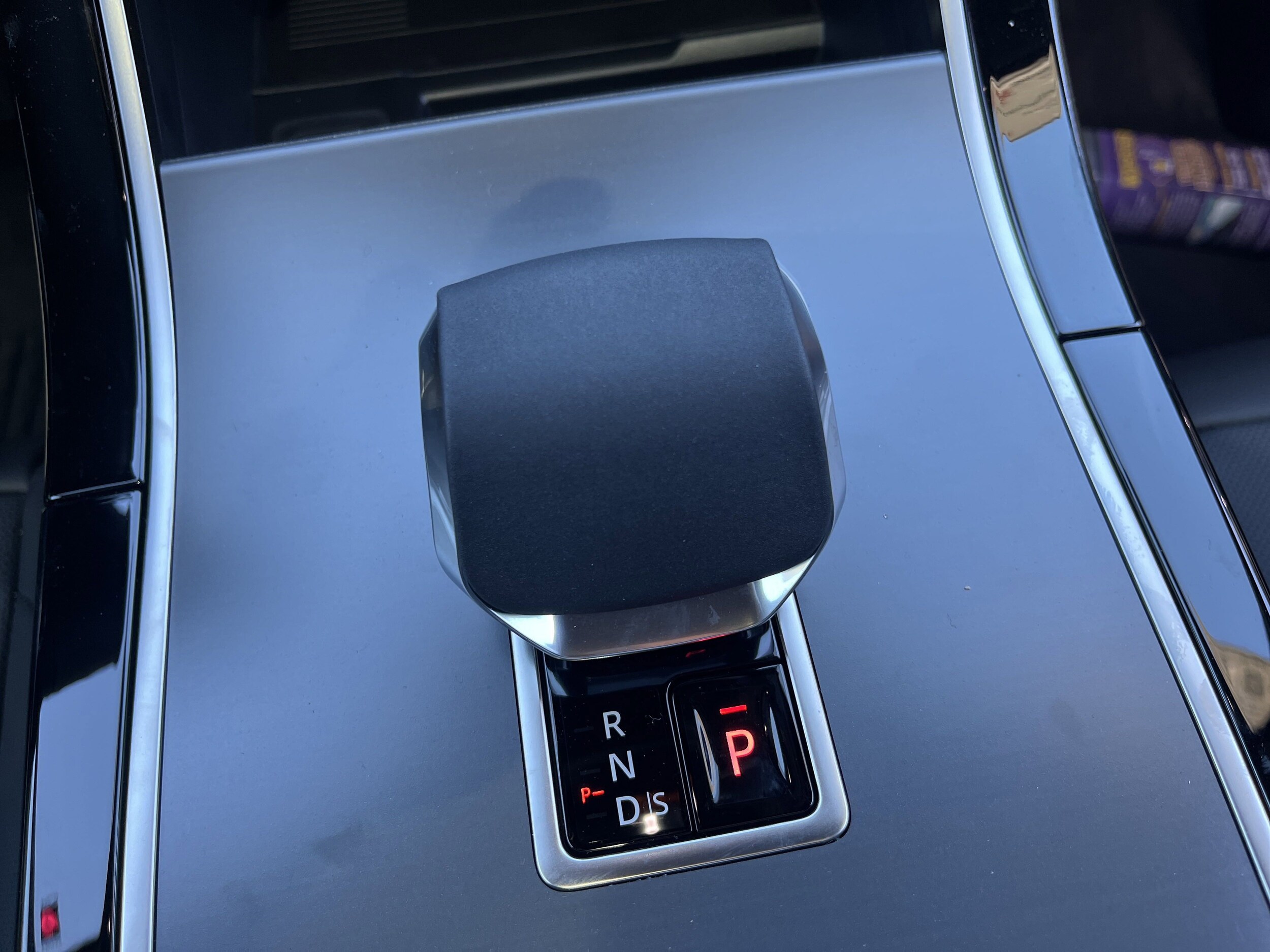2026 Land Rover Range Rover Velar S - Photo 24