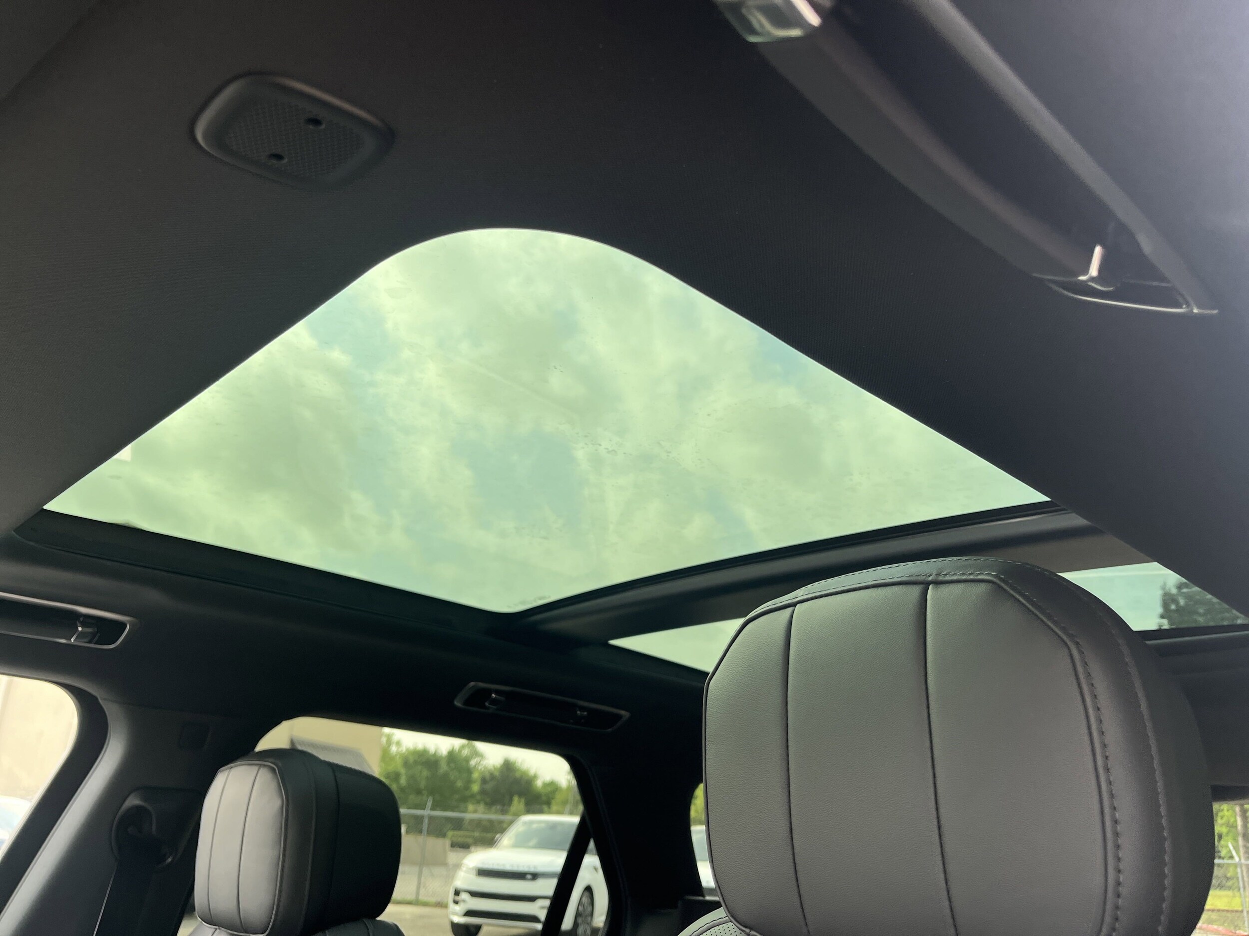 2025 Land Rover Range Rover Sport Dynamic SE - Photo 25