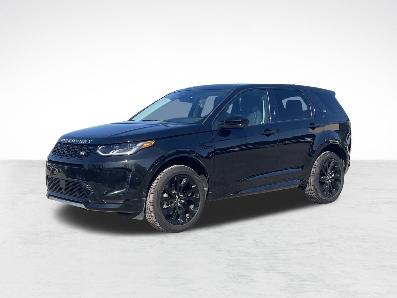 2025 Land Rover Discovery Sport S's photo