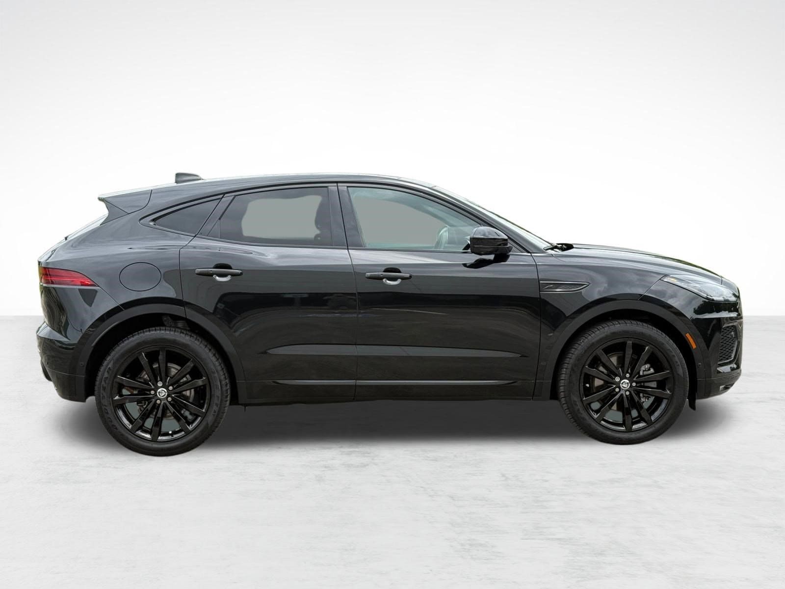 E-PACE P250 R-Dynamic SE SUV