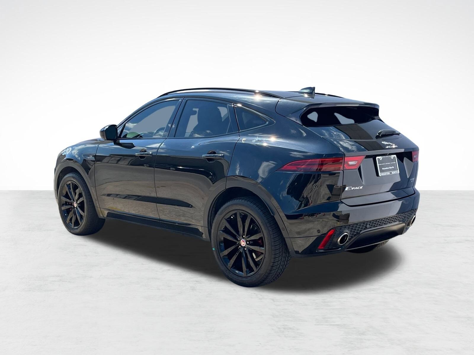 2020 Jaguar E-PACE R-Dynamic HSE photo 3