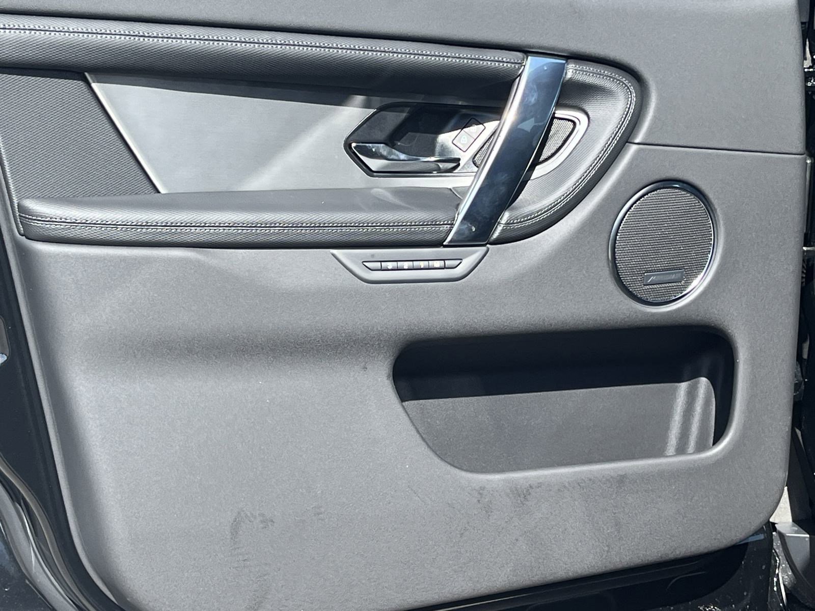 2025 Land Rover Discovery Sport Dynamic SE - Photo 13