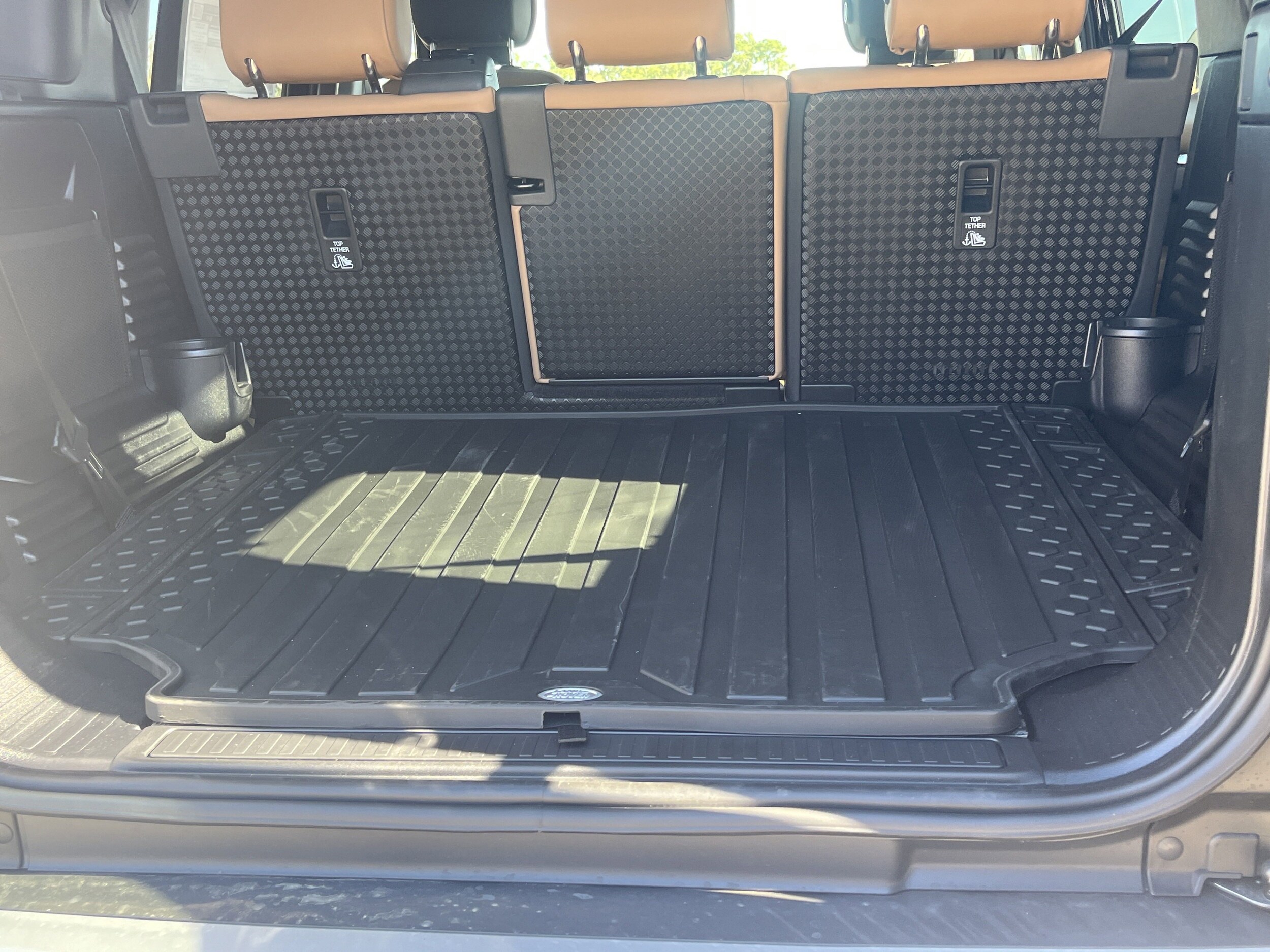 2025 Land Rover Defender S - Photo 27