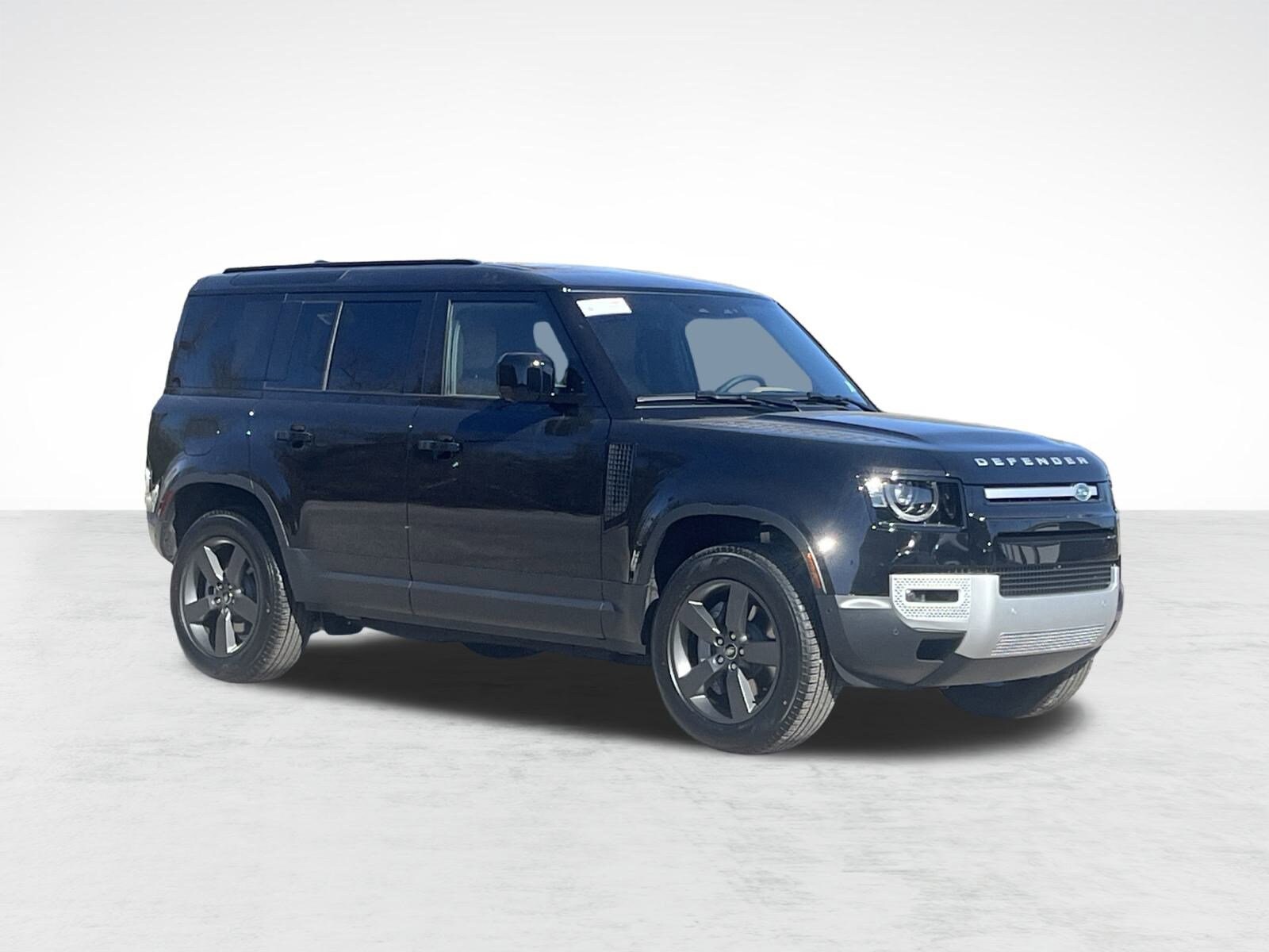 2025 Land Rover Defender S - Photo 12
