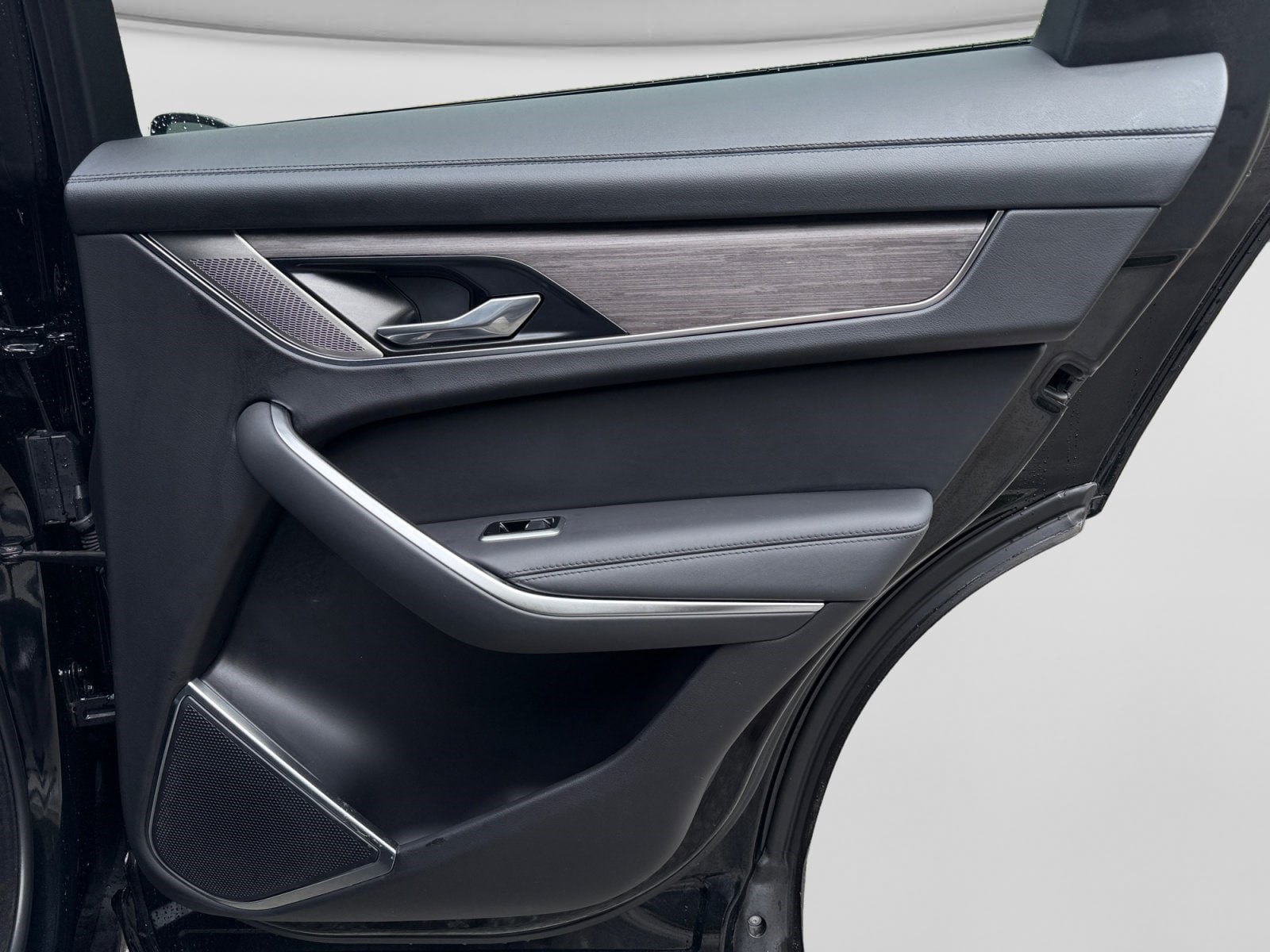 2023 Jaguar F-Pace S - Photo 21