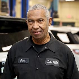 Staff member Ervin Johnson from ID_d0520224d00b