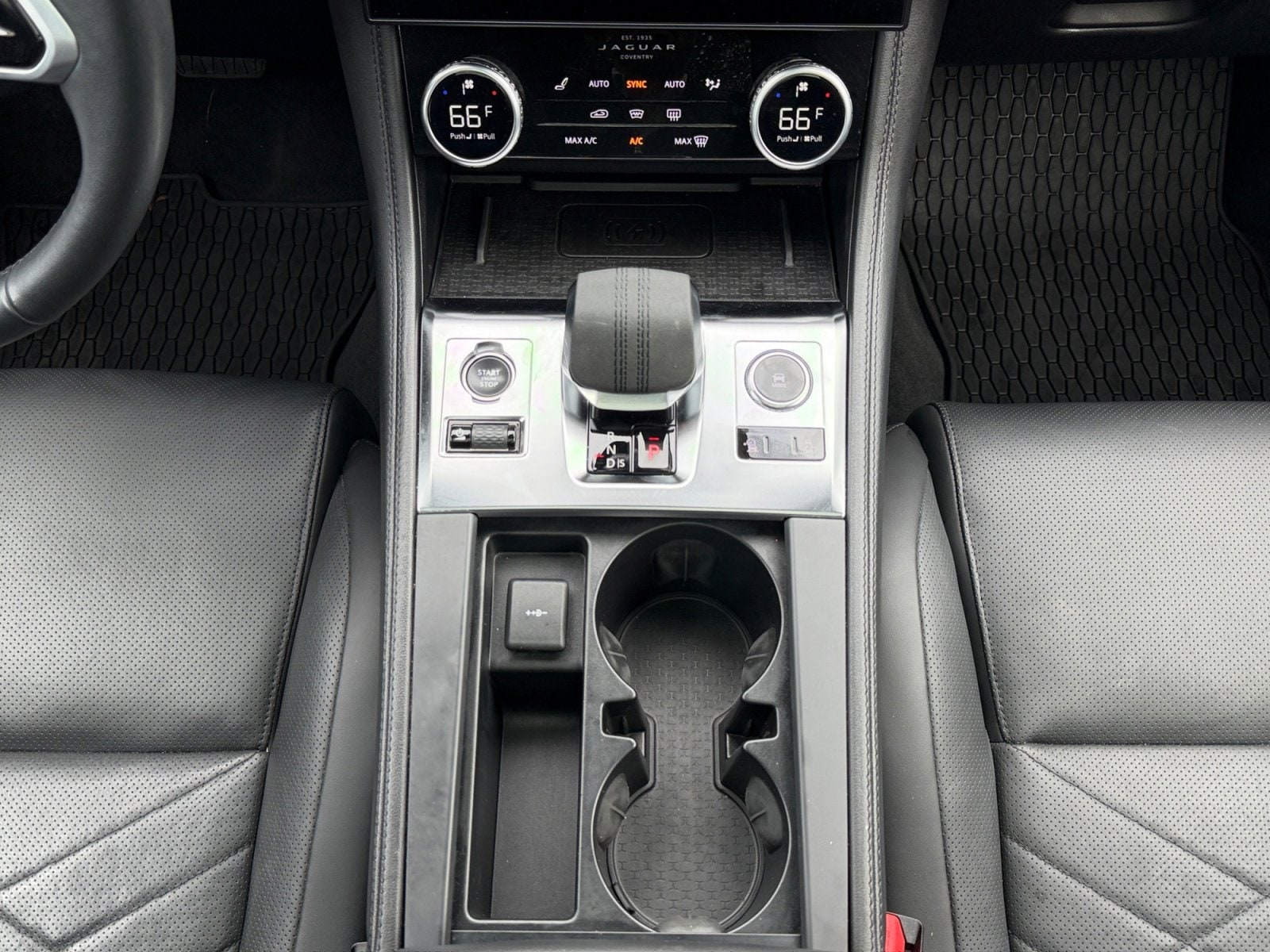 2023 Jaguar F-Pace S - Photo 15