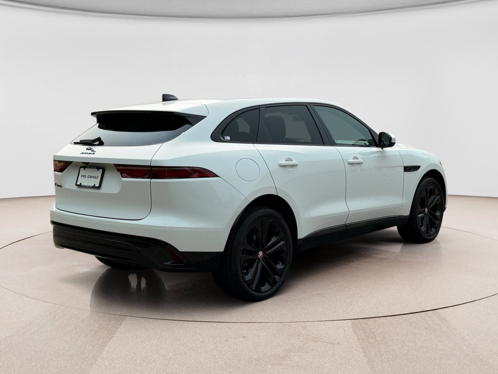 2023 Jaguar F-Pace S - Photo 5