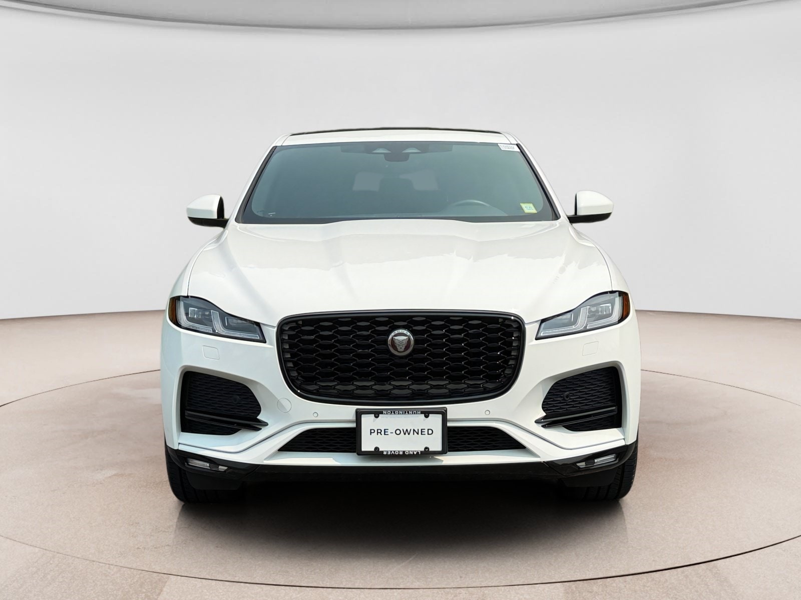 2023 Jaguar F-Pace S - Photo 8
