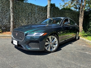 2022 Jaguar XF R-Dynamic SE Sedan