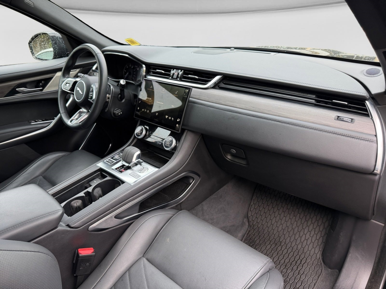 2023 Jaguar F-Pace S - Photo 23
