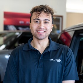 Staff member Robert Del Pizzo from ID_dec861929a23