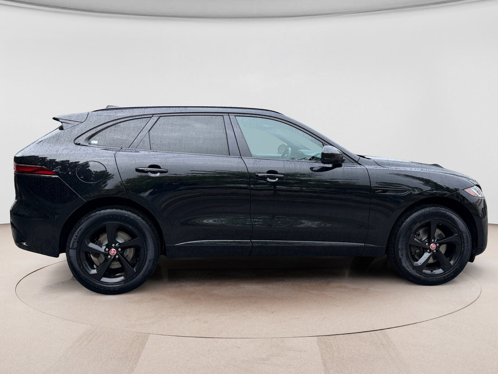 2023 Jaguar F-Pace S - Photo 6