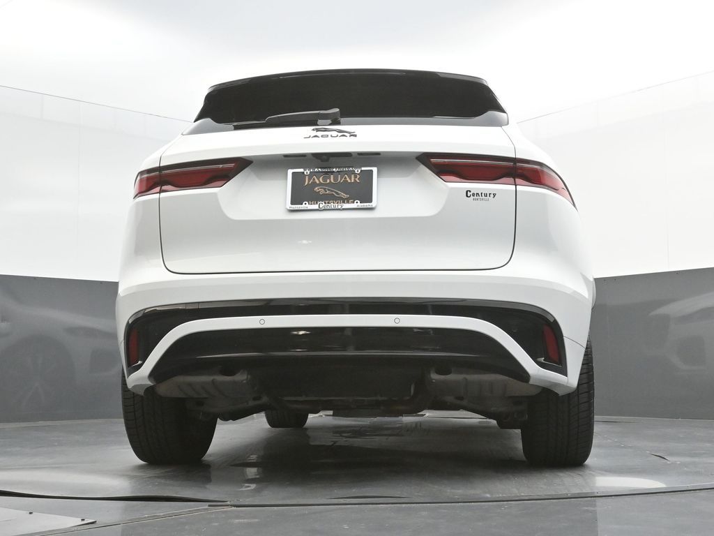 2024 Jaguar F-PACE R-Dynamic S - Photo 40