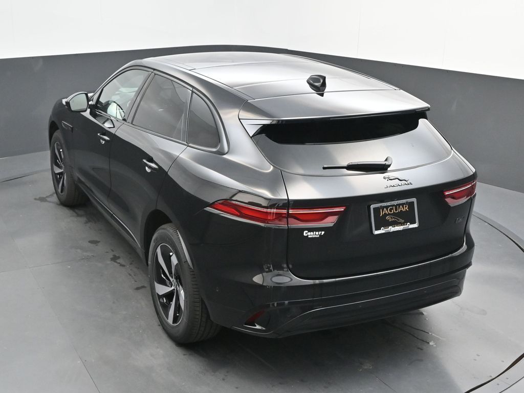 2026 Jaguar F-Pace R-Dynamic S - Photo 32