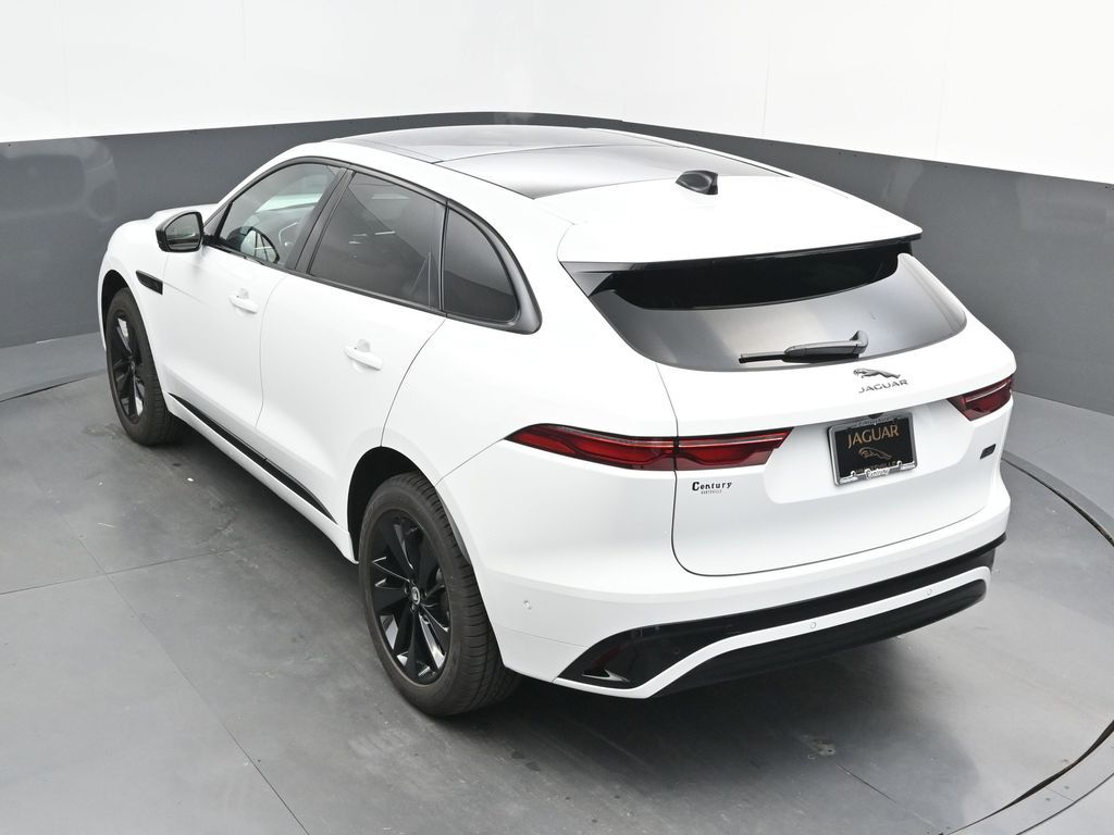 2026 Jaguar F-Pace R-Dynamic S - Photo 32