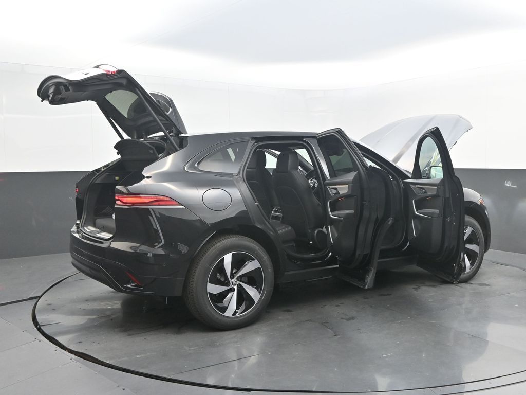2026 Jaguar F-Pace R-Dynamic S - Photo 46