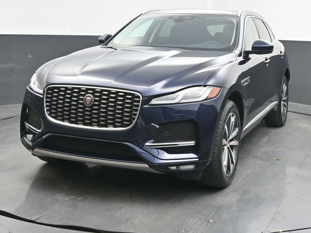 2023 Jaguar F-PACE P250 S photo 3