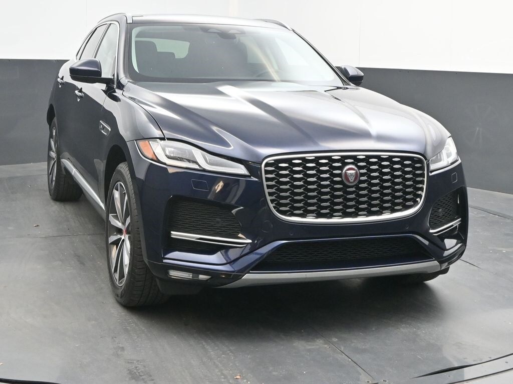 2023 Jaguar F-PACE P250 S photo 2