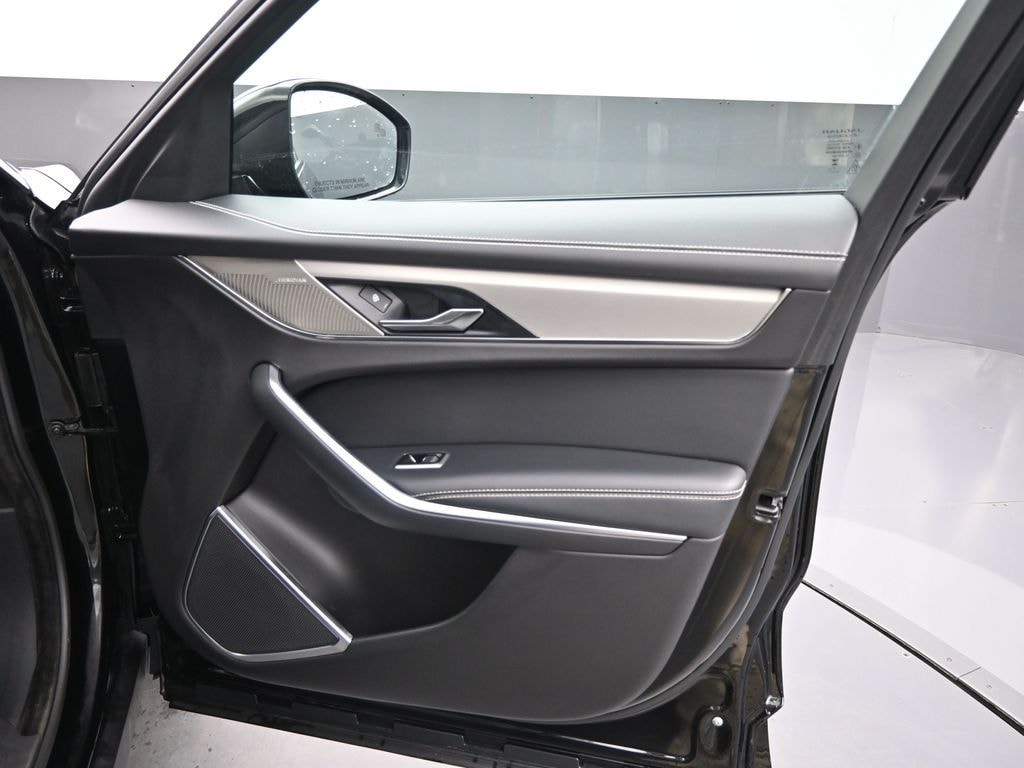 Certified 2024 Jaguar F-PACE P250 R-Dynamic S SUV