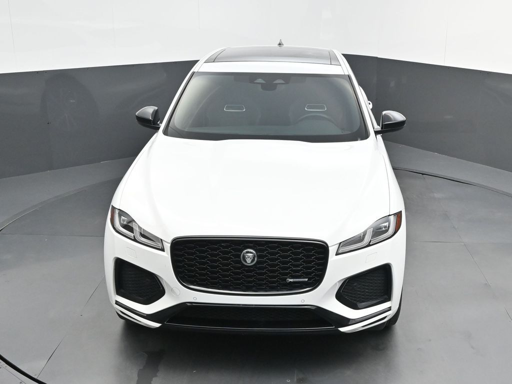 2024 Jaguar F-PACE R-Dynamic S - Photo 36