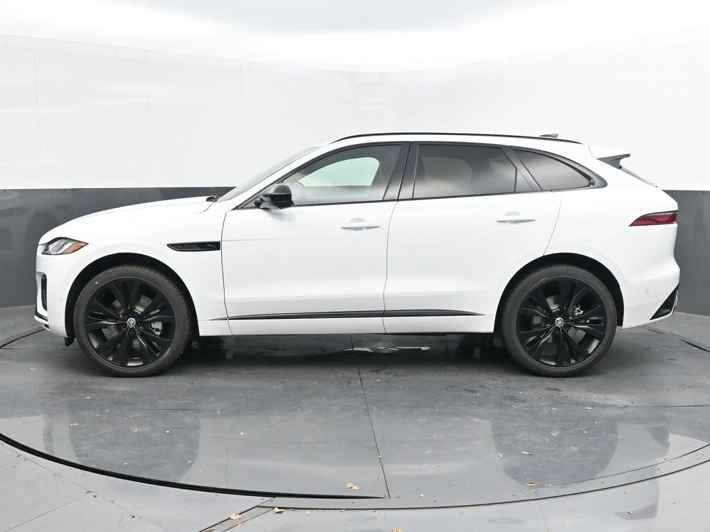 2025 Jaguar F-PACE P400 R-Dynamic S photo 4