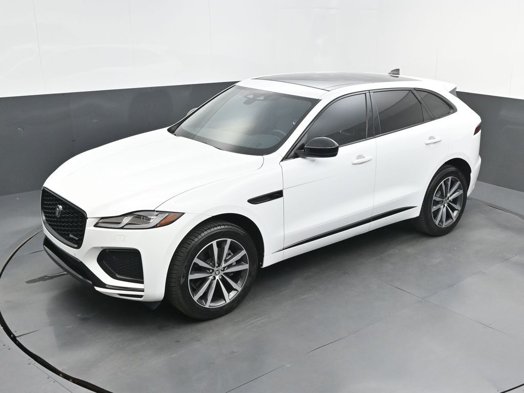 2024 Jaguar F-PACE R-Dynamic S - Photo 29