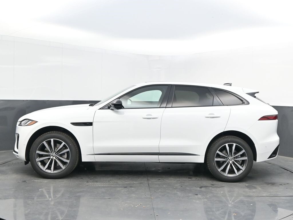 2026 Jaguar F-PACE P250 R-Dynamic S photo 4