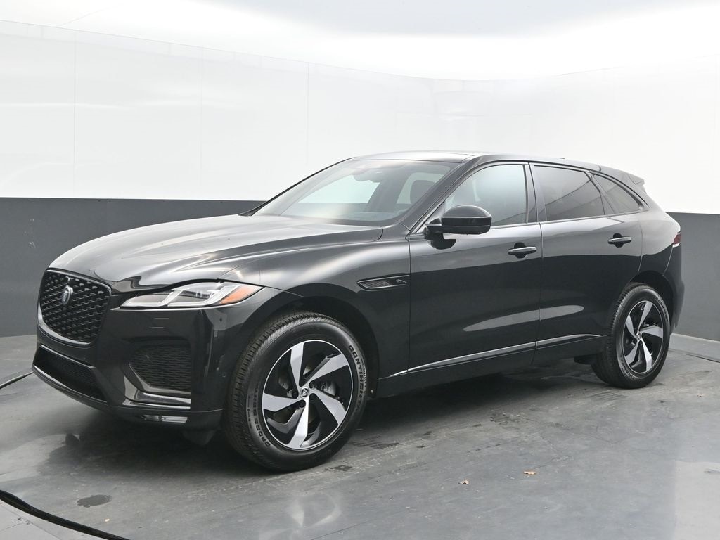 2026 Jaguar F-Pace R-Dynamic S's photo