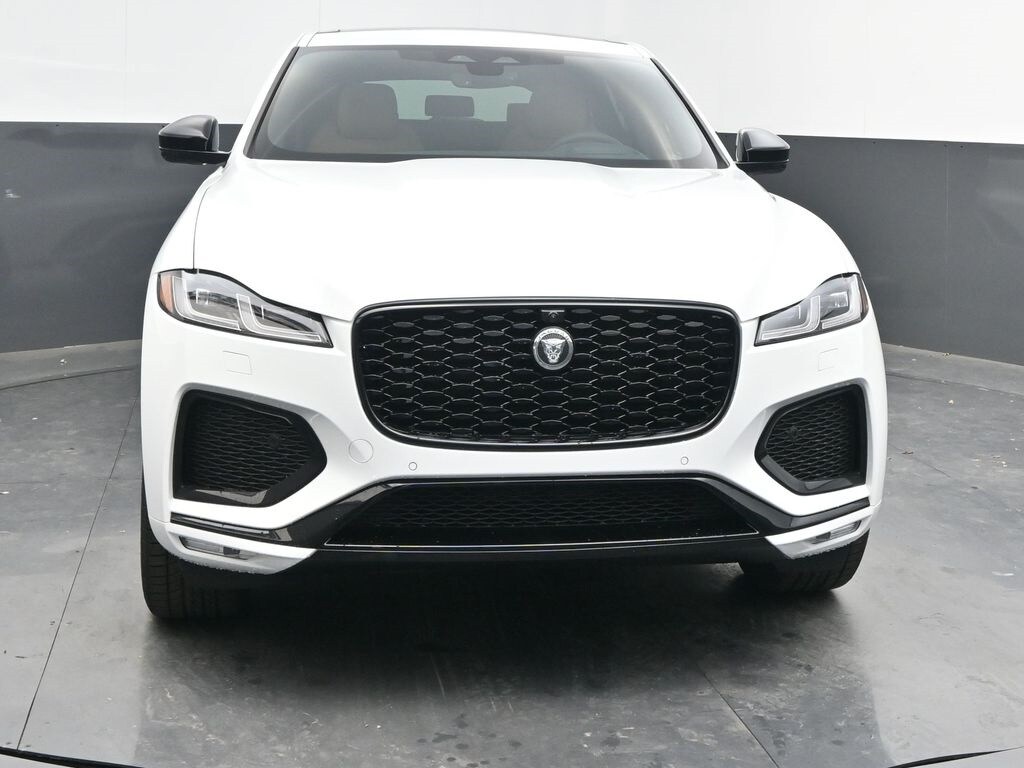 2026 Jaguar F-PACE P250 R-Dynamic S photo 2