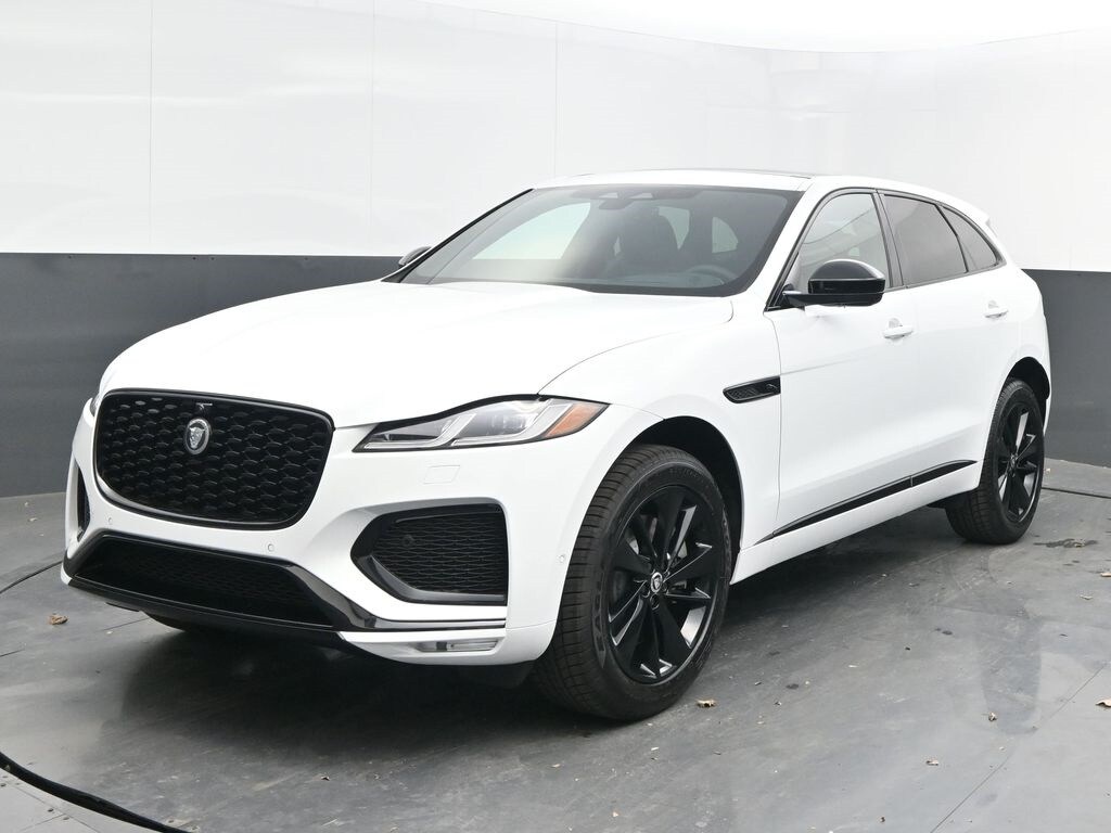 2026 Jaguar F-PACE P250 R-Dynamic S photo 3