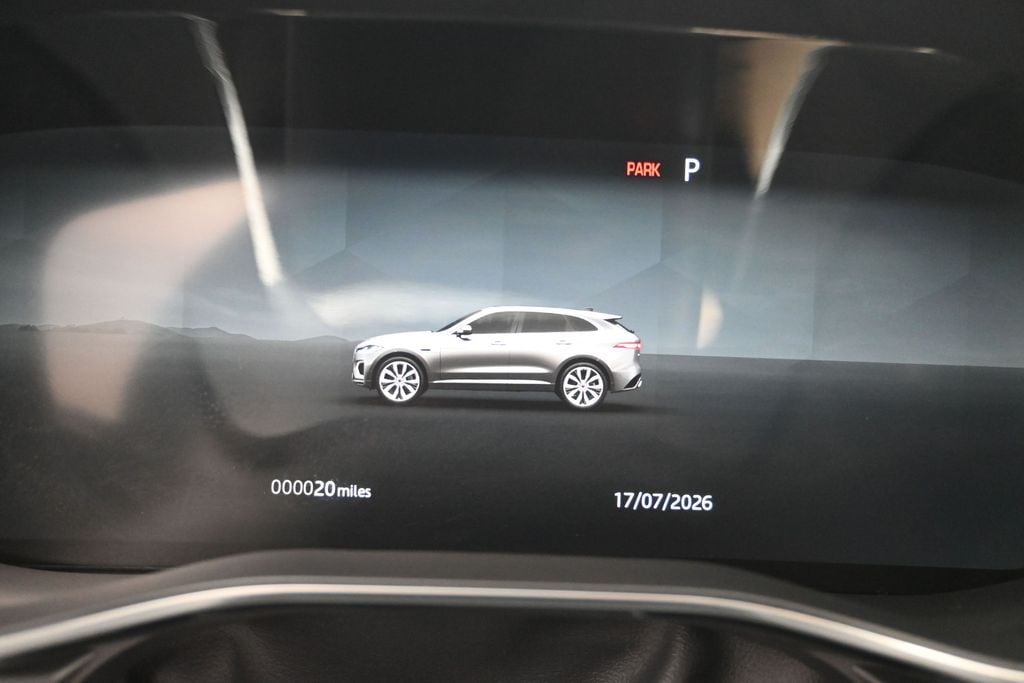 2026 Jaguar F-Pace R-Dynamic S - Photo 25