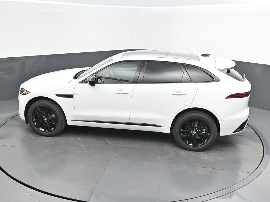 2026 Jaguar F-Pace R-Dynamic S - Photo 31
