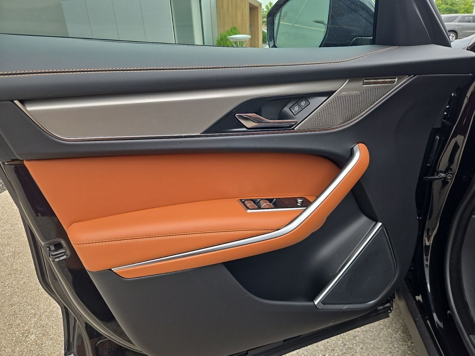 2026 Jaguar F-Pace R-Dynamic S - Photo 28