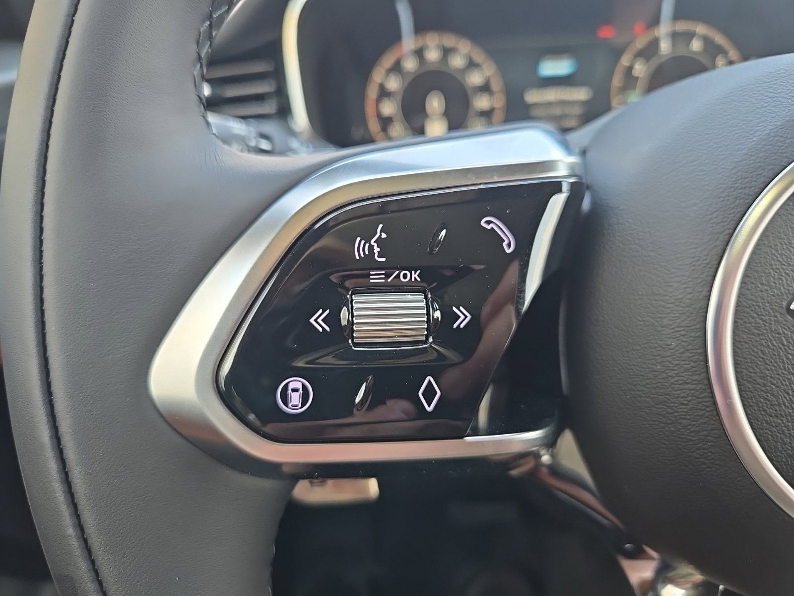 2026 Jaguar F-Pace R-Dynamic S - Photo 38