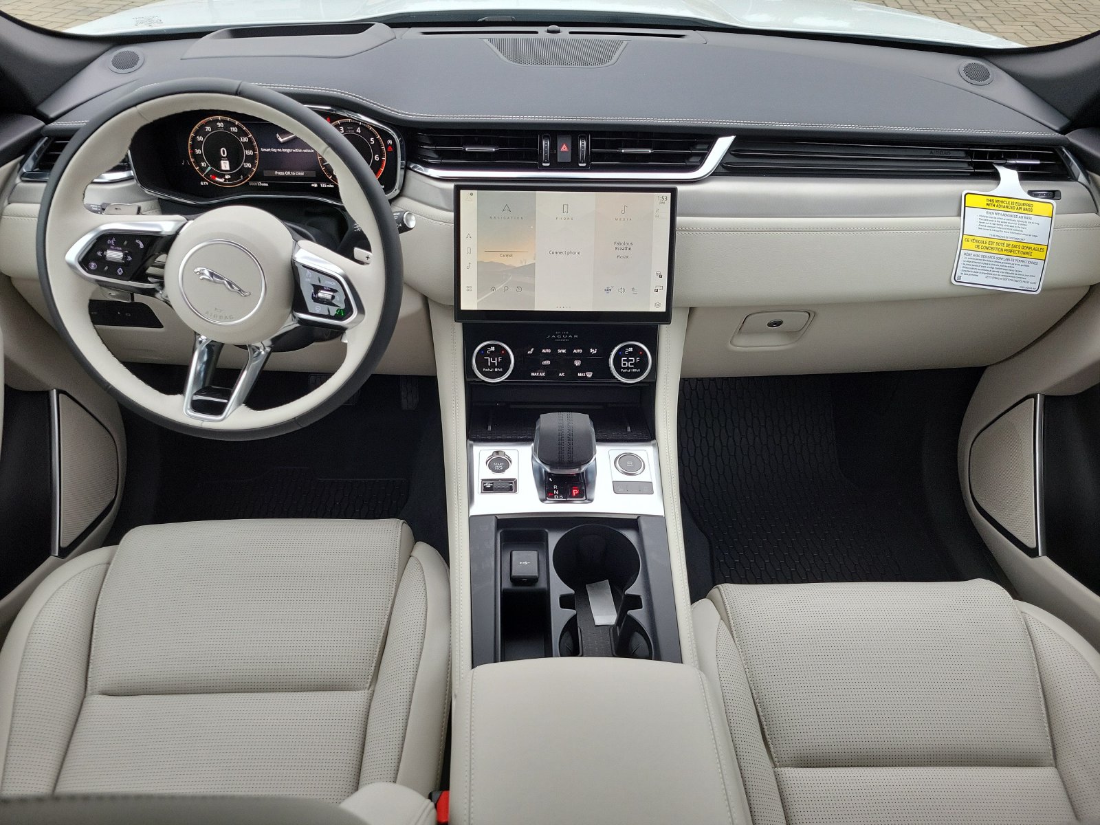 2026 Jaguar F-Pace R-Dynamic S - Photo 13
