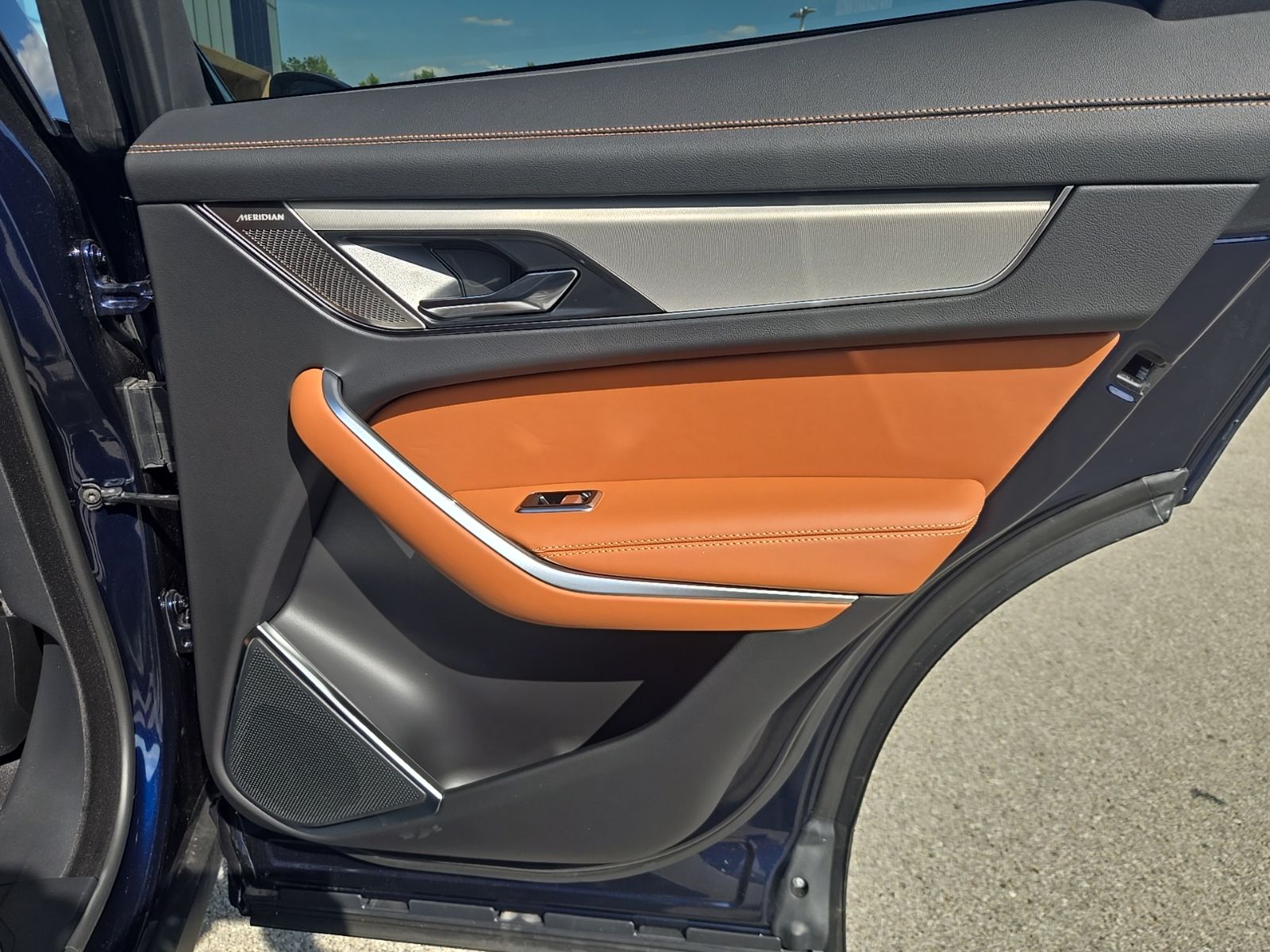 2026 Jaguar F-Pace R-Dynamic S - Photo 32