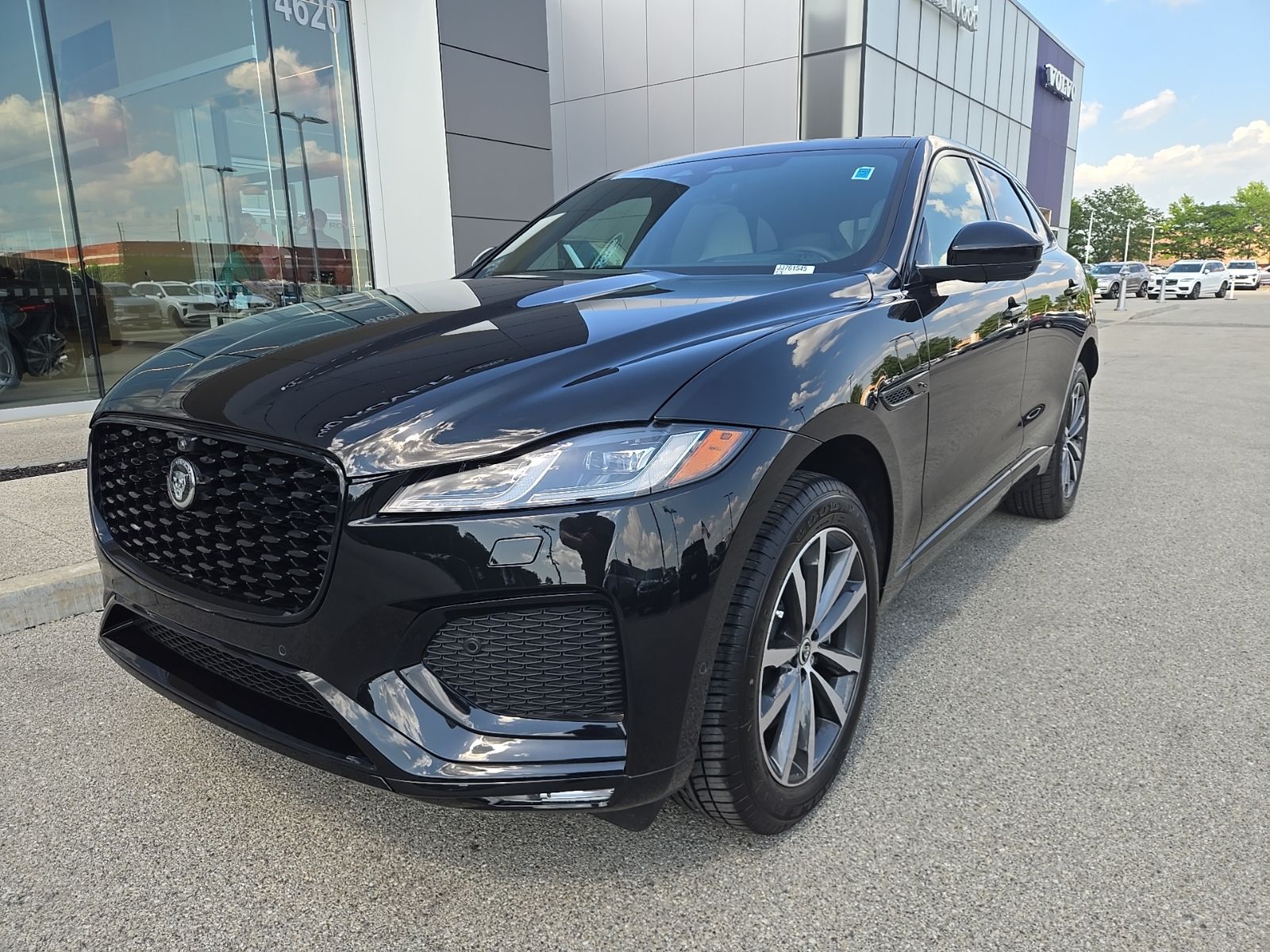 2026 Jaguar F-Pace R-Dynamic S - Photo 50