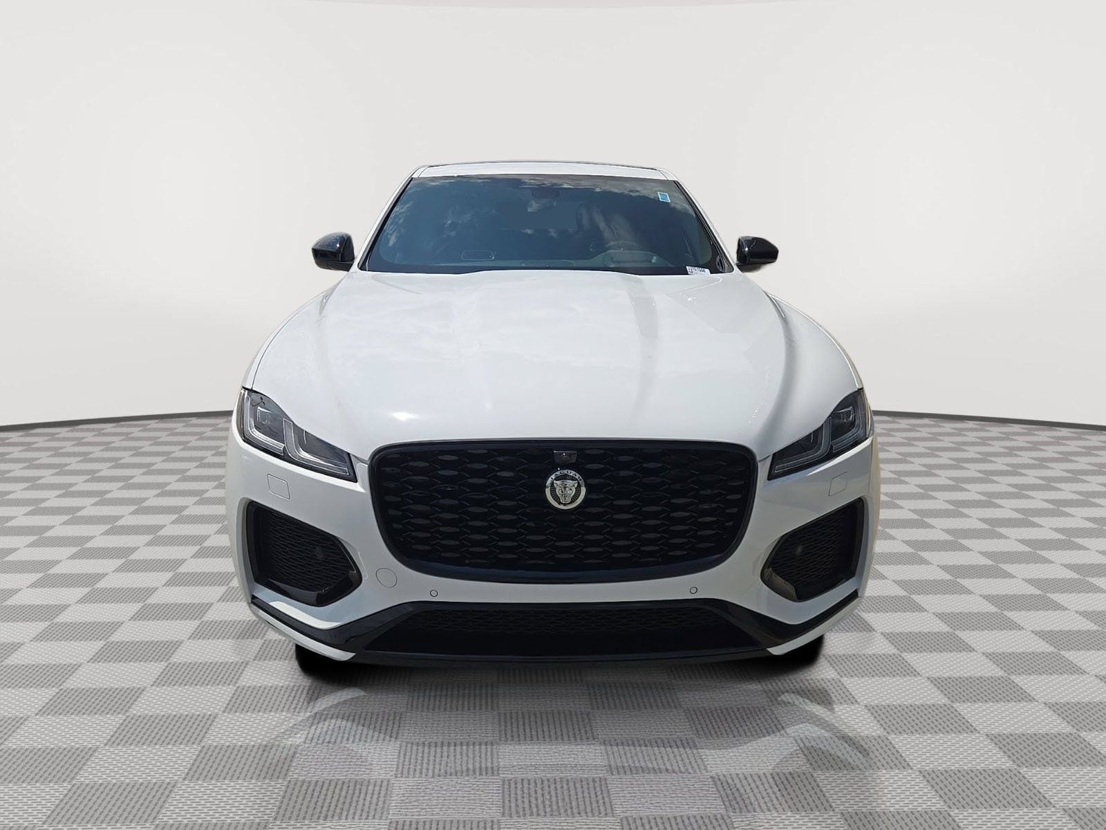 2026 Jaguar F-Pace R-Dynamic S - Photo 3