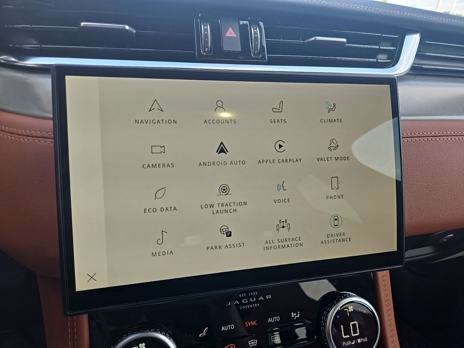 2026 Jaguar F-Pace R-Dynamic S - Photo 46